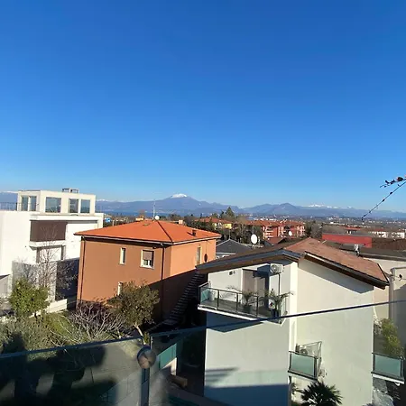 The Terrace On The - With Pool Daire Peschiera del Garda